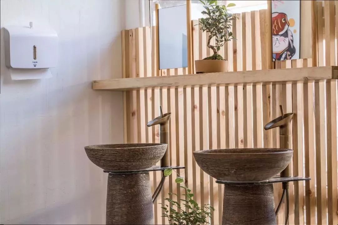 闹市中的宁静,"非常规"日料店设计赏析-127