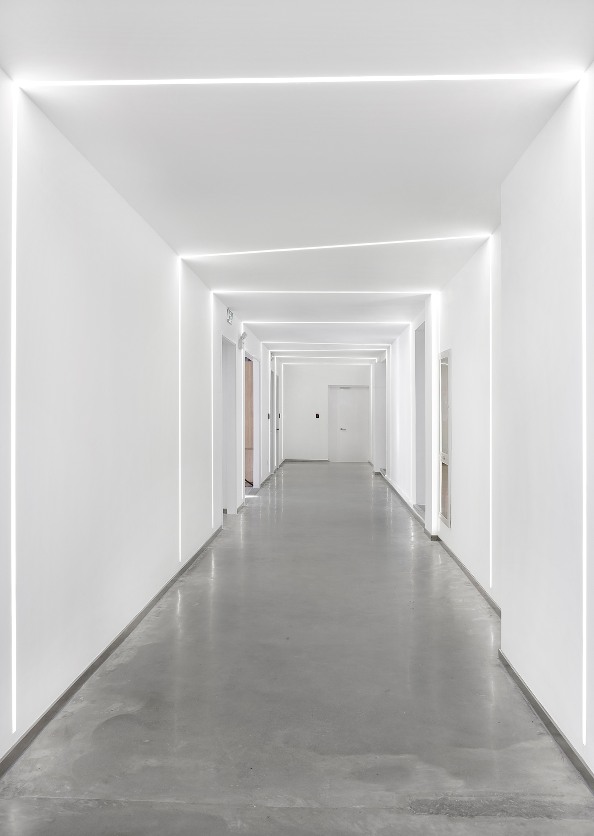 流利说总部，工业风与艺术融合的办公空间-38