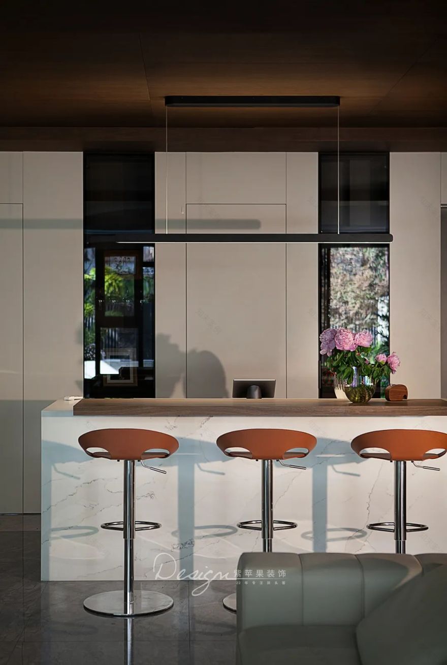 400㎡现代风超现实可居住艺术空间丨紫苹果全案设计-59