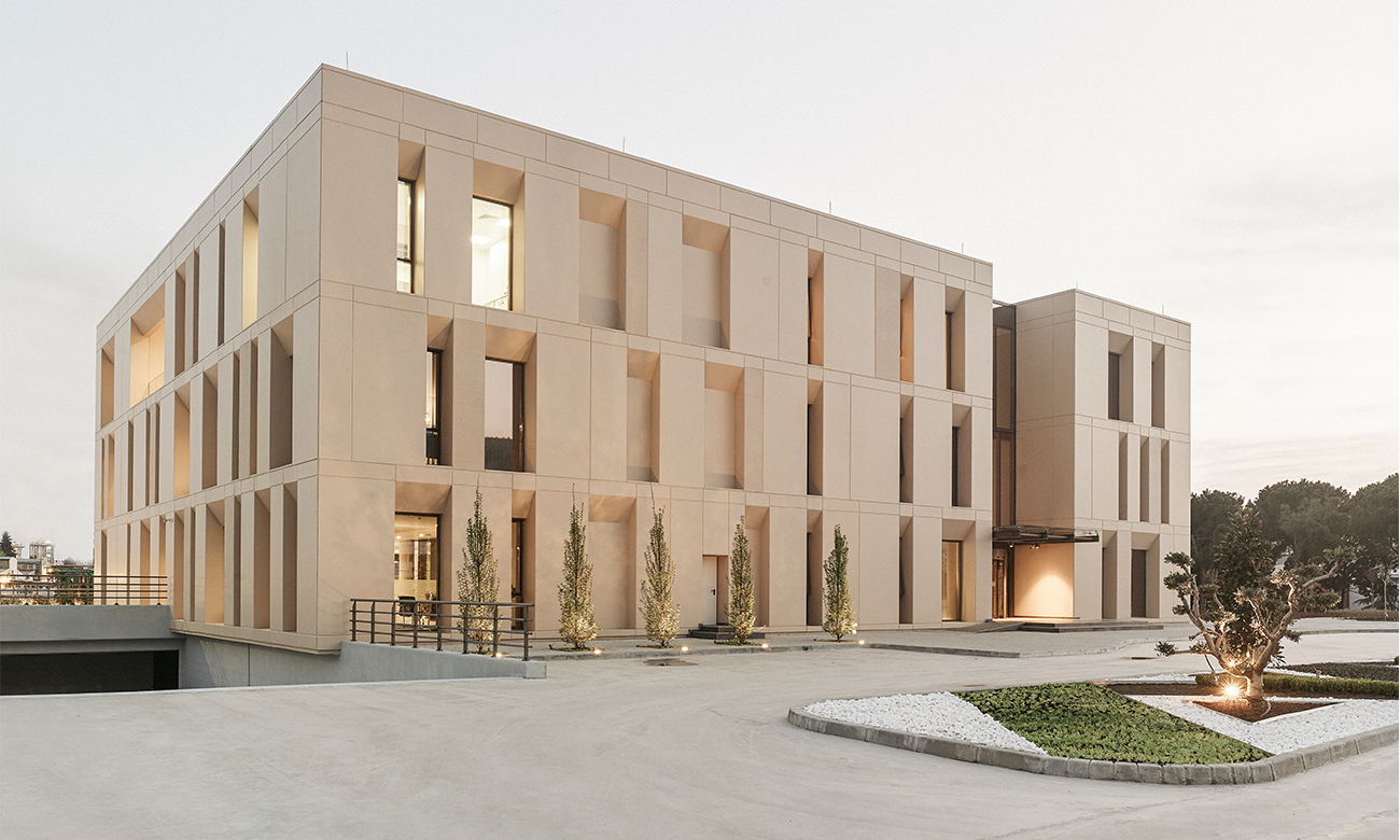 土耳其 Yalova 现代办公空间-3