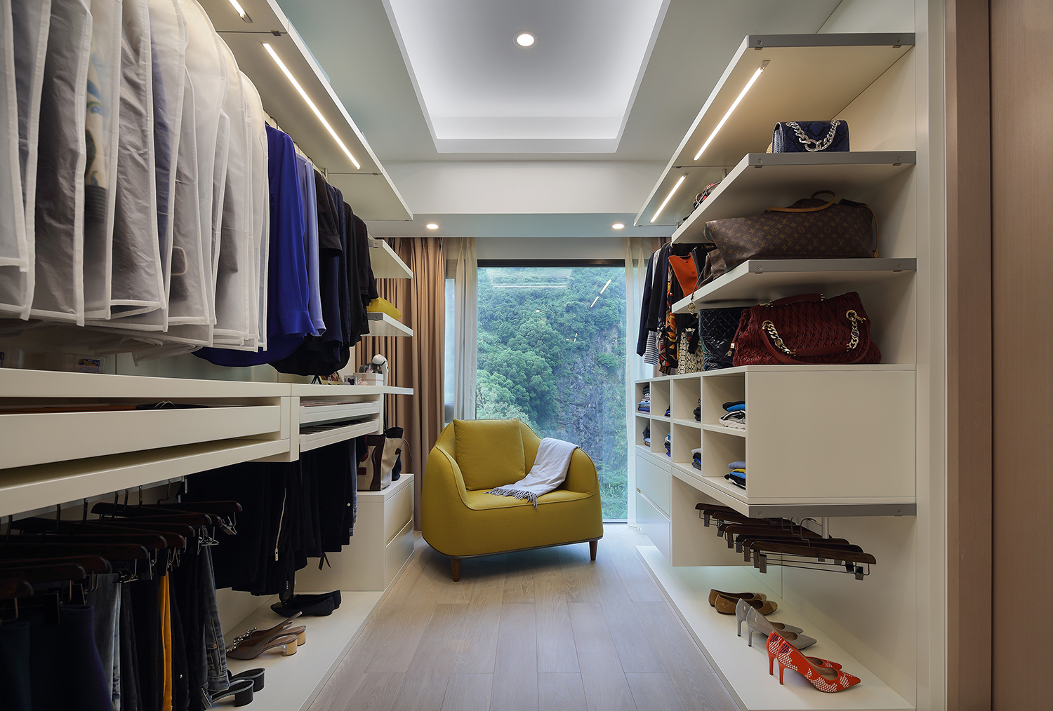 漾设计Young Design｜深圳罗湖区京基云景梧桐—《山间新雨》-44