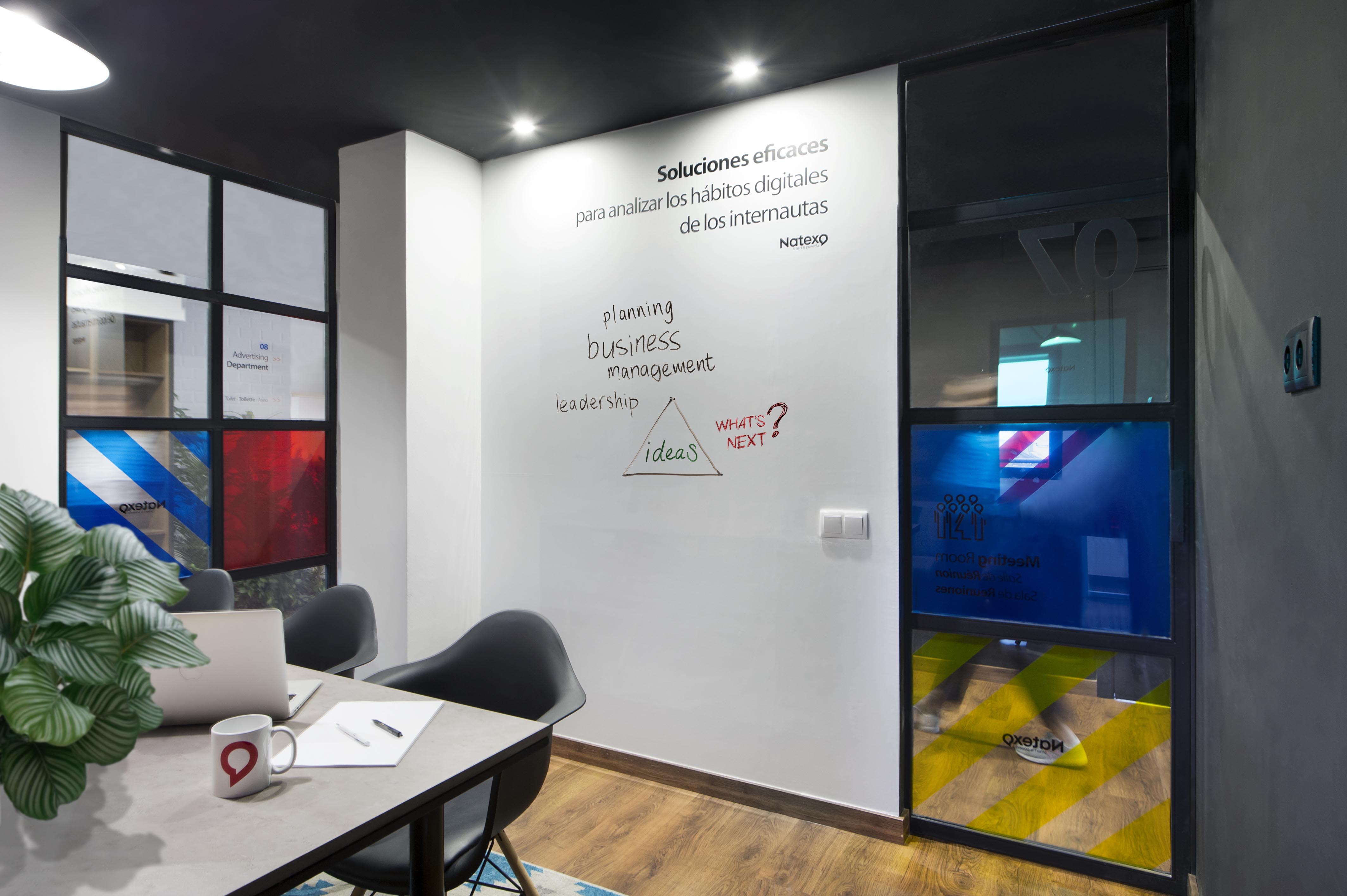 颠覆传统的办公空间设计-30