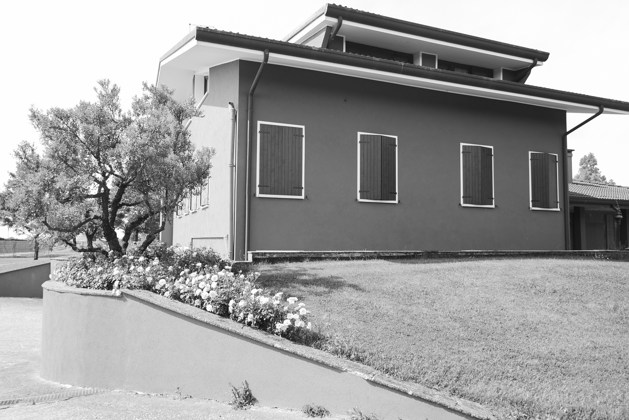 068_renovation of a semi detached house with new swimming pool and hypogeal spa-19