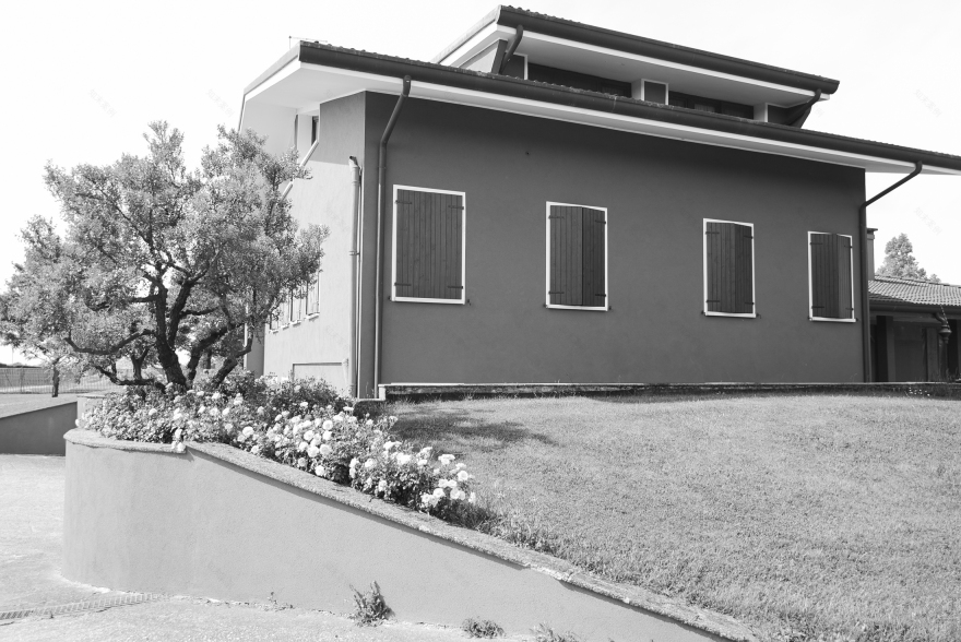 068_renovation of a semi detached house with new swimming pool and hypogeal spa-19