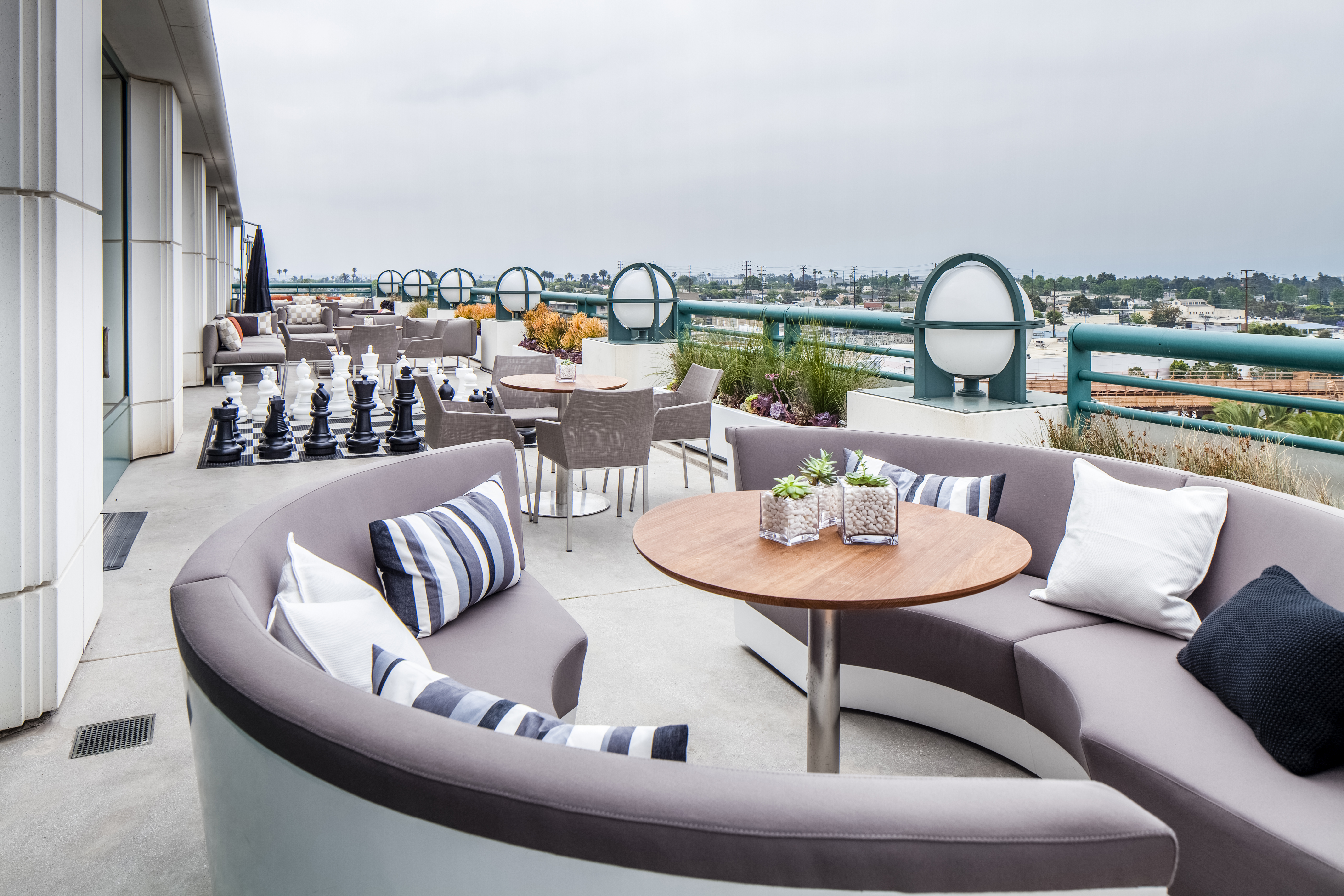 科技公司的创意办公空间设计-18