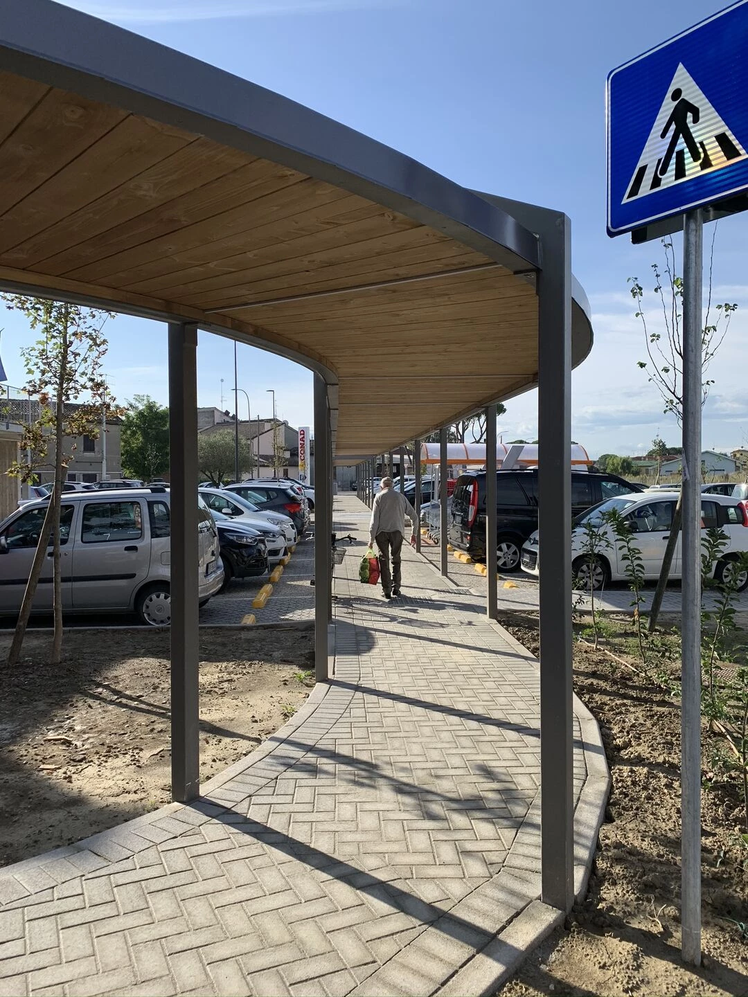 康纳德·圣彼得罗在束缚中丨Tecnicamista-13