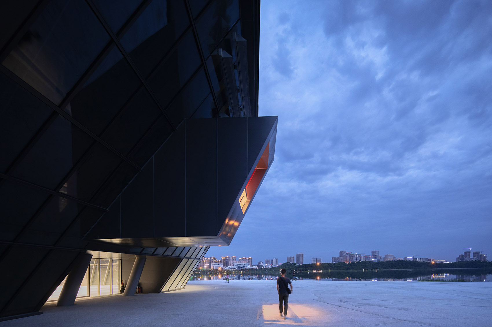 兴隆湖路演中心丨中国成都丨天仝建筑-30