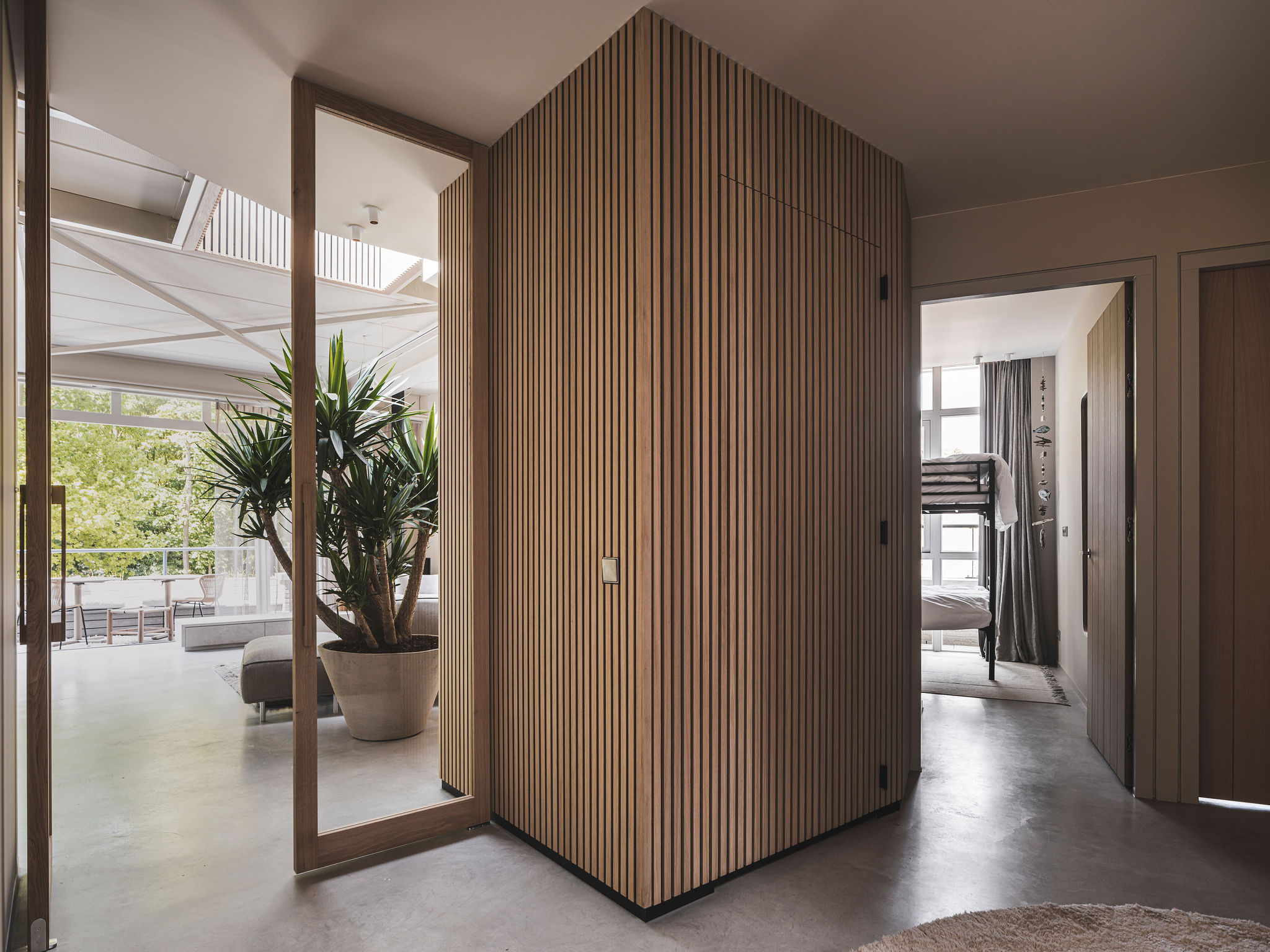 Penthouse aan bosrand, Schoorl • Jeroen de Nijs architect • interior • bni bv • Amsterdam-4