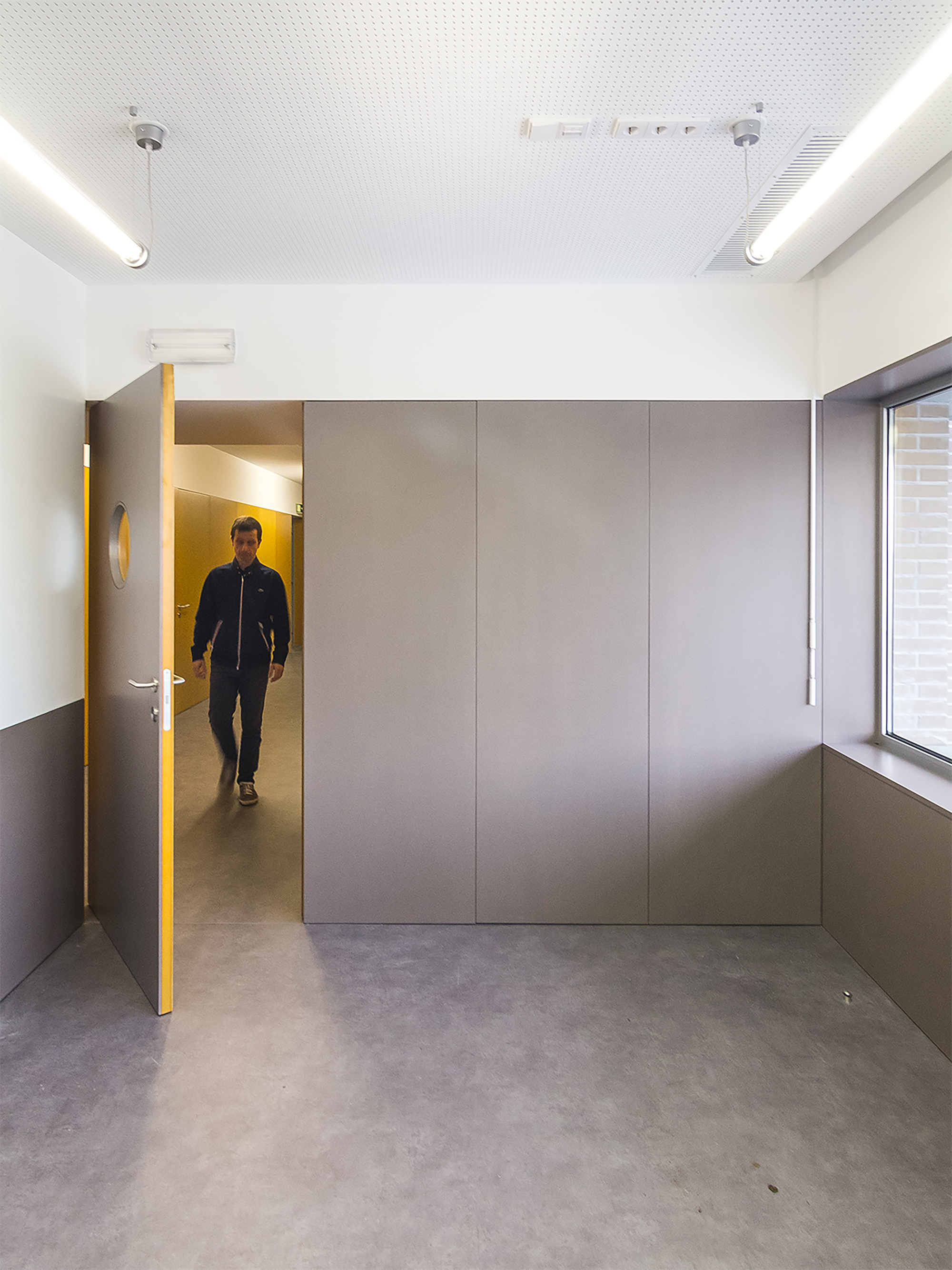 Dos Plátanos School / Murmuro-33