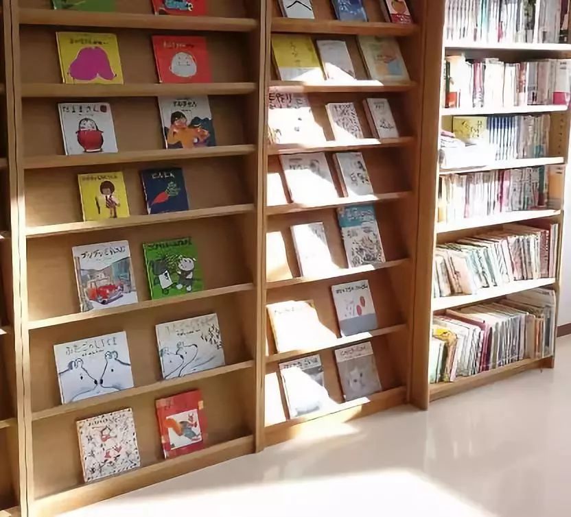 看看日本幼儿园环境细节，培养幼儿秩序感！-11