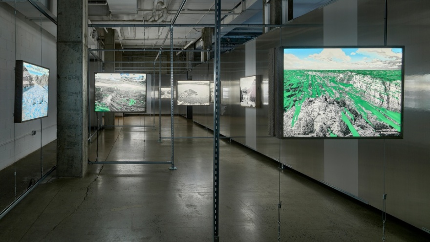 《A Species Between Worlds》展览空间设计丨MESH Architectures-7