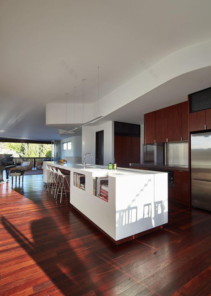 摩斯曼湾豪斯-78