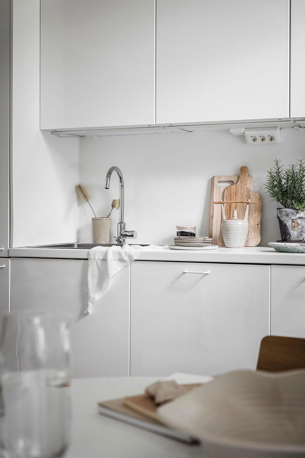 瑞典 36㎡小公寓 | 拱窗设计点石成金-16