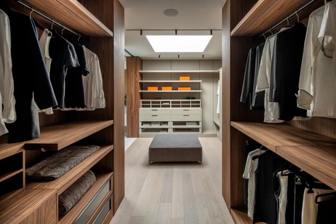 725㎡极简主义别墅,自然之美与生活品质的完美融合-40