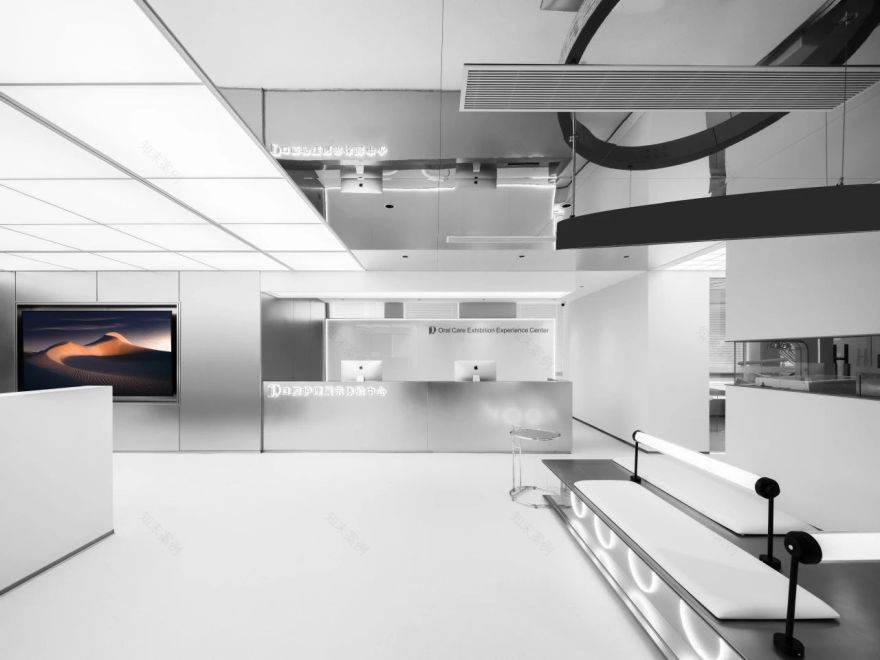 郑州 401㎡口腔医学空间罗德展厅丨中国郑州丨無凡设计-40