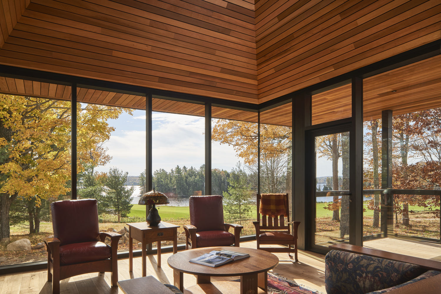 加拿大 Bigwin Island Club 客舱丨MacKayLyons Sweetapple Architects-27