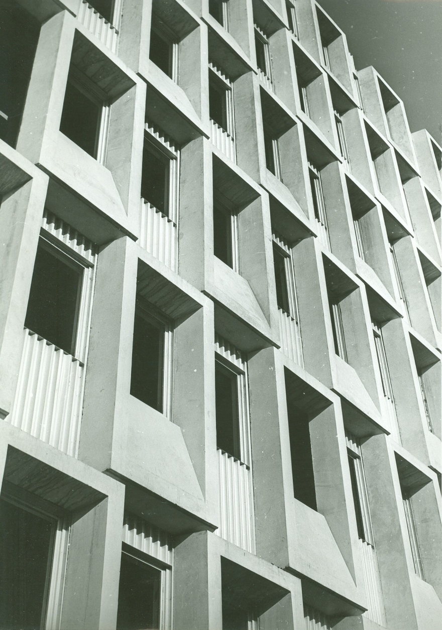 设计师打造复古风格餐厅,重现 80 年代回忆-4