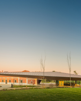 Albuquerque Foundation / Bernardes Arquitetura