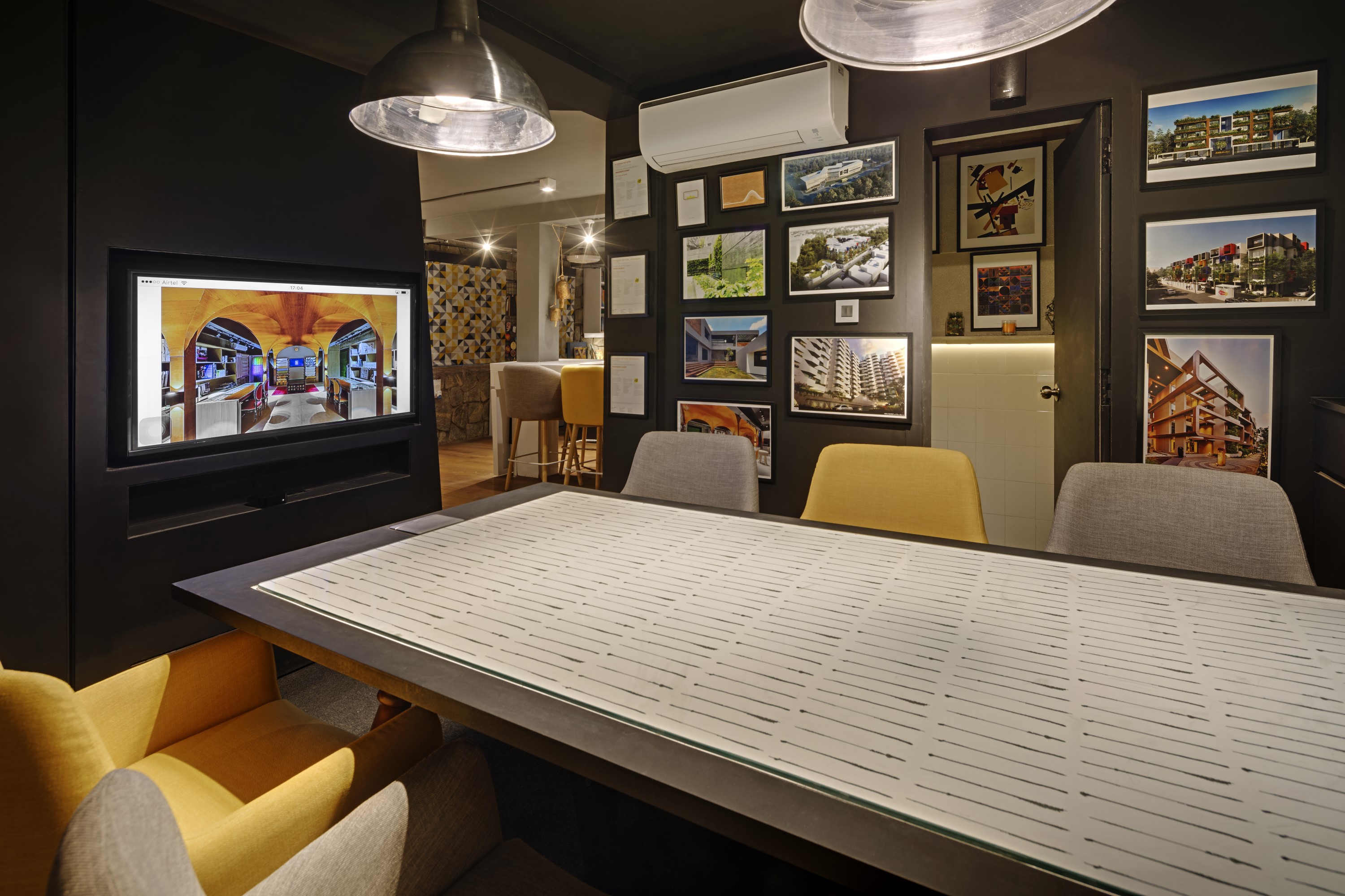 紫墨工作室 · 现代自然的家庭式办公空间-12