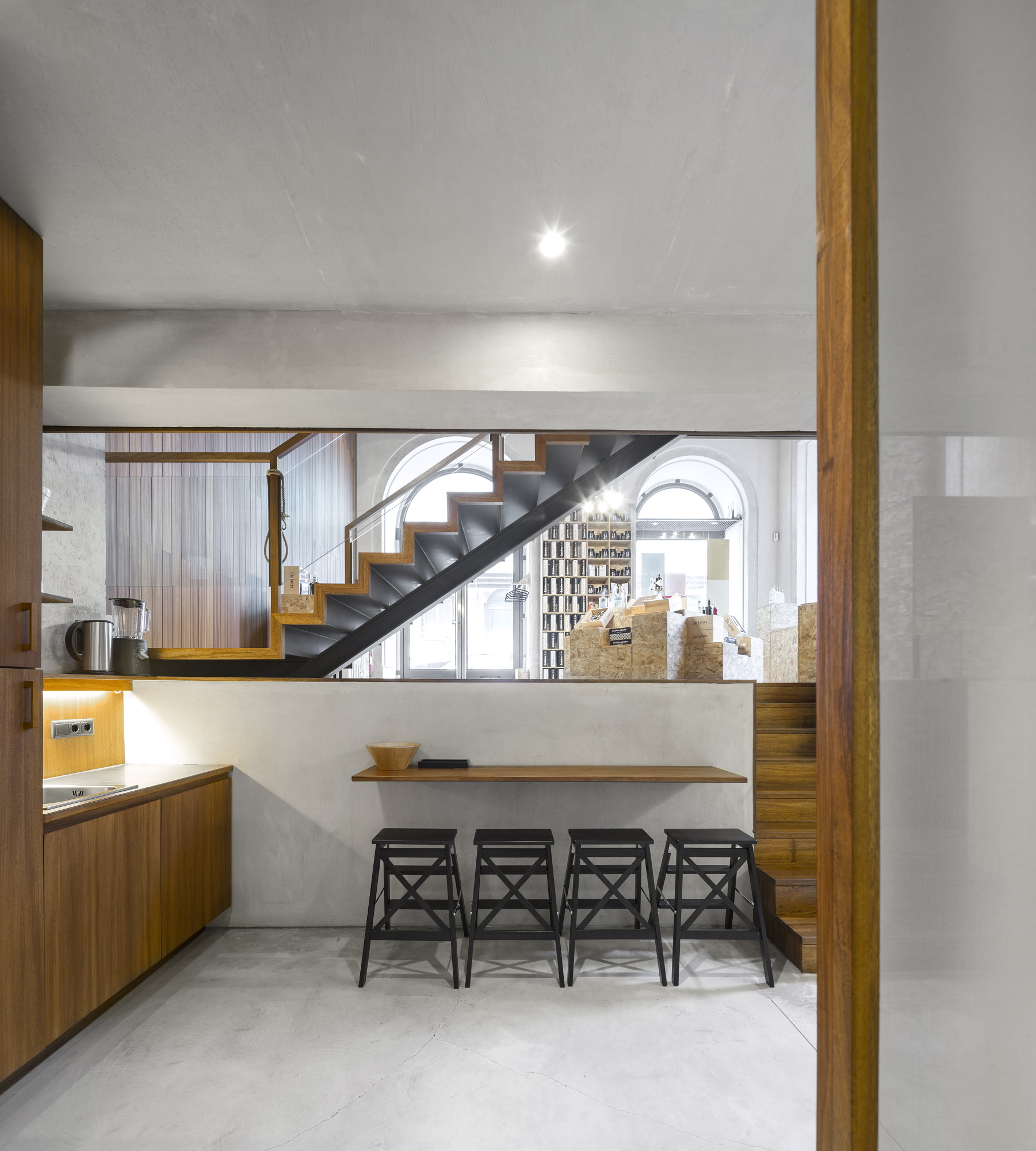 里斯本创意办公室设计 | ColectivArquitectura™打造酒店式商业空间-12