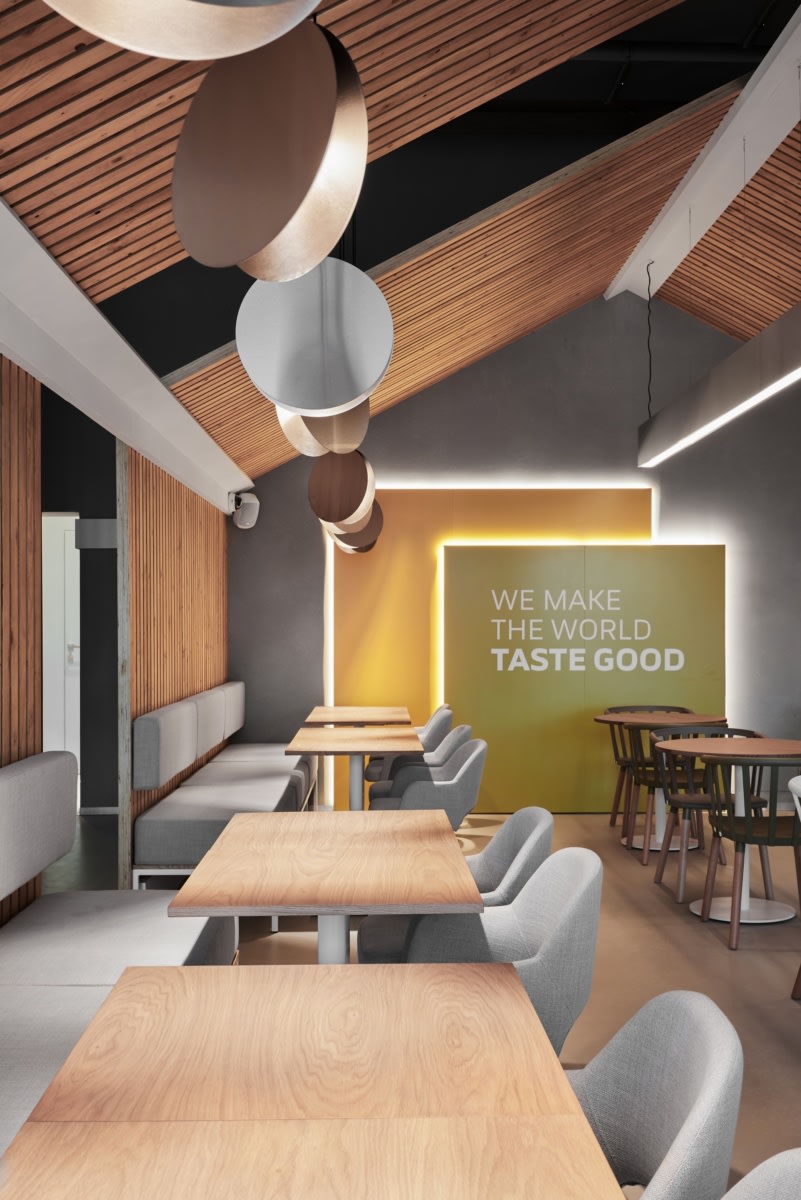 圣彼得堡 EDAY 餐厅设计丨俄罗斯圣彼得堡丨DA bureau-15