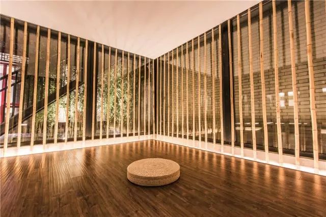 西安“小岳岳”放着豪宅不住，却跑到大山里花费百万爆改四合院，这一次却火爆整个民宿圈-96