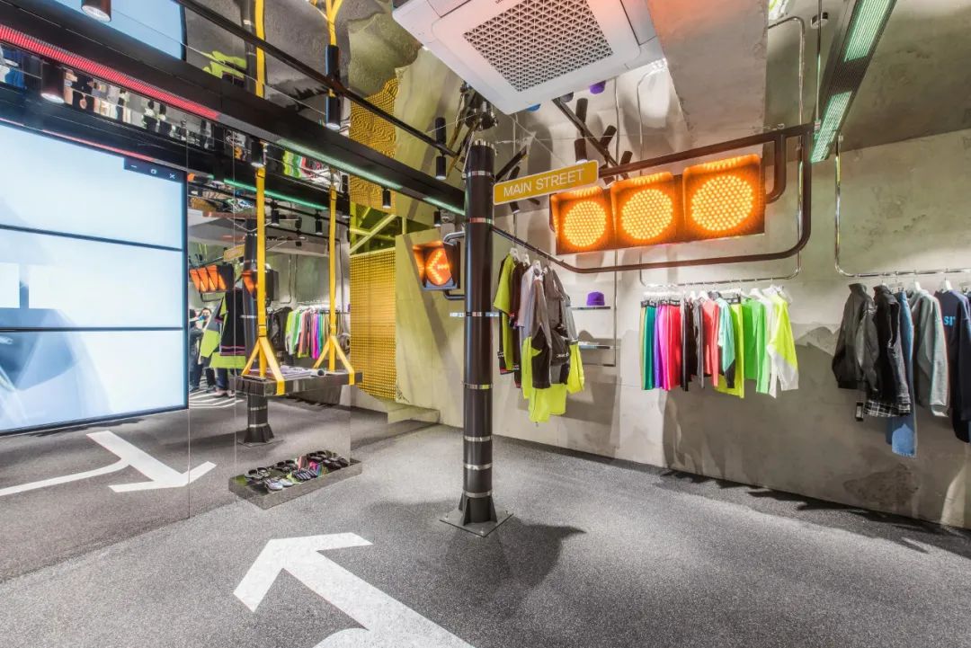 MMIC 街头服装首尔空间设计丨韩国首尔丨NiiiZ 设计实验室-12