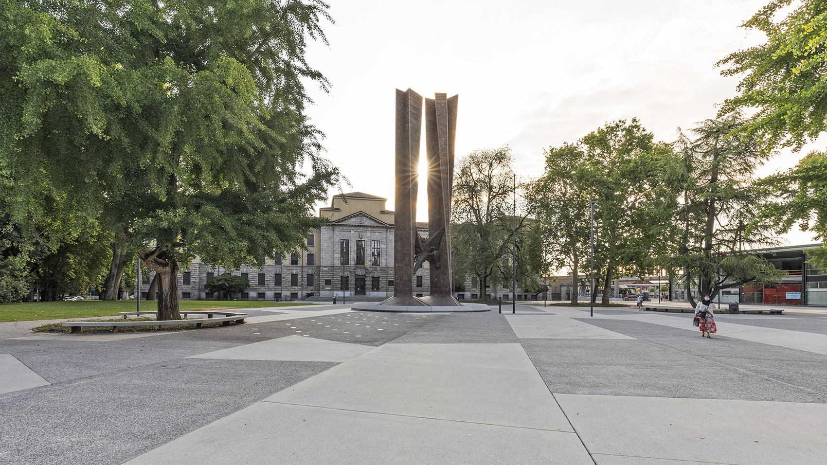 意大利贝加莫 Alpini 广场-6