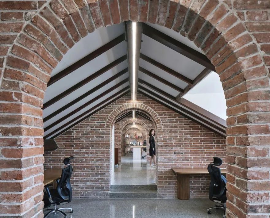 轮回之韵 | KARMA 办公楼改造设计,历史与创新的完美融合-0