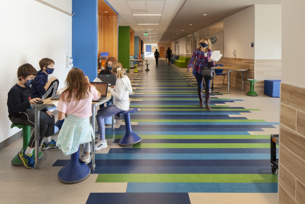 "JCJ Architecture 打造灵活绿色校园 | Manchester Memorial Elementary School"-17