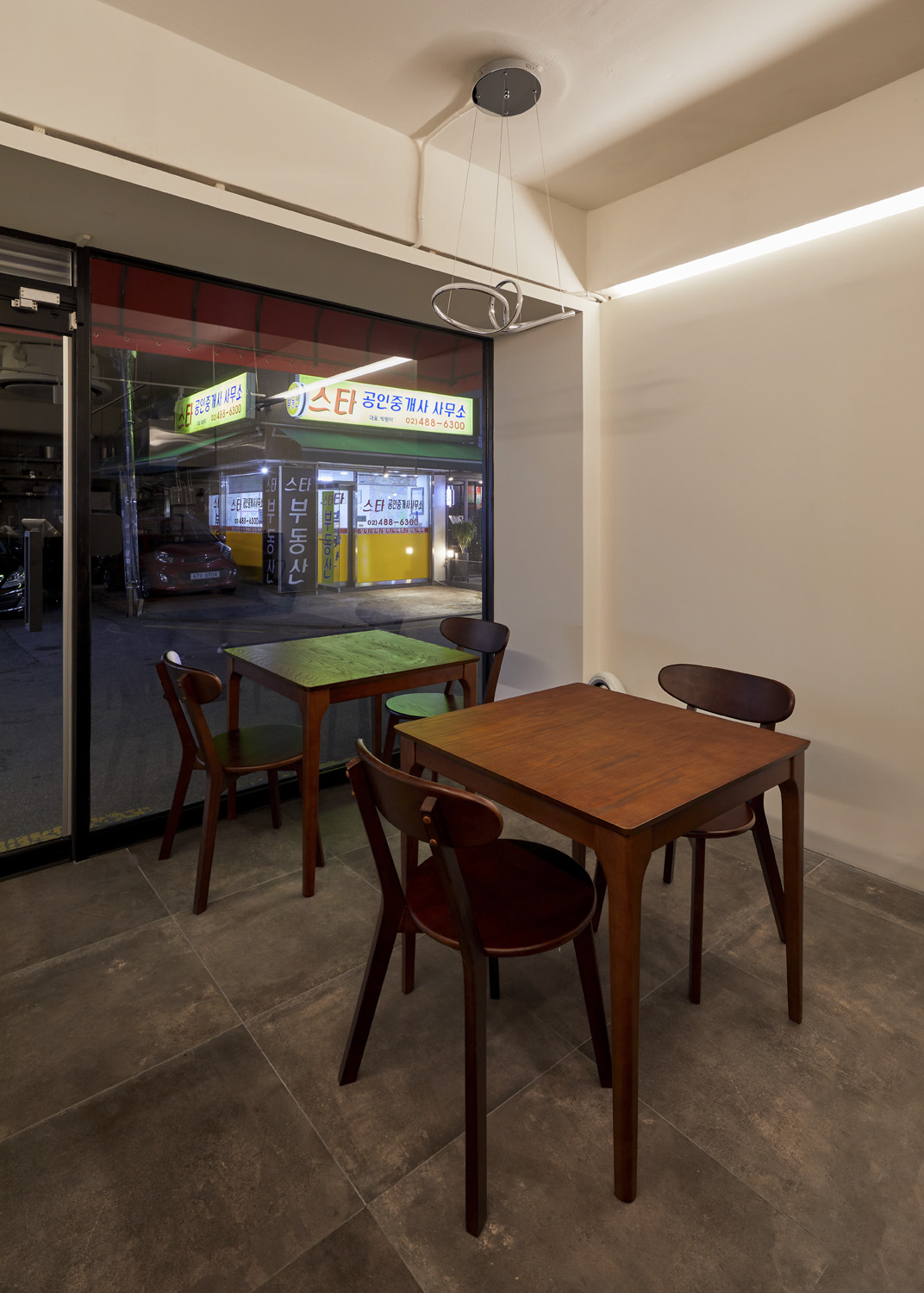 12 平意大利餐厅，极简优雅-8