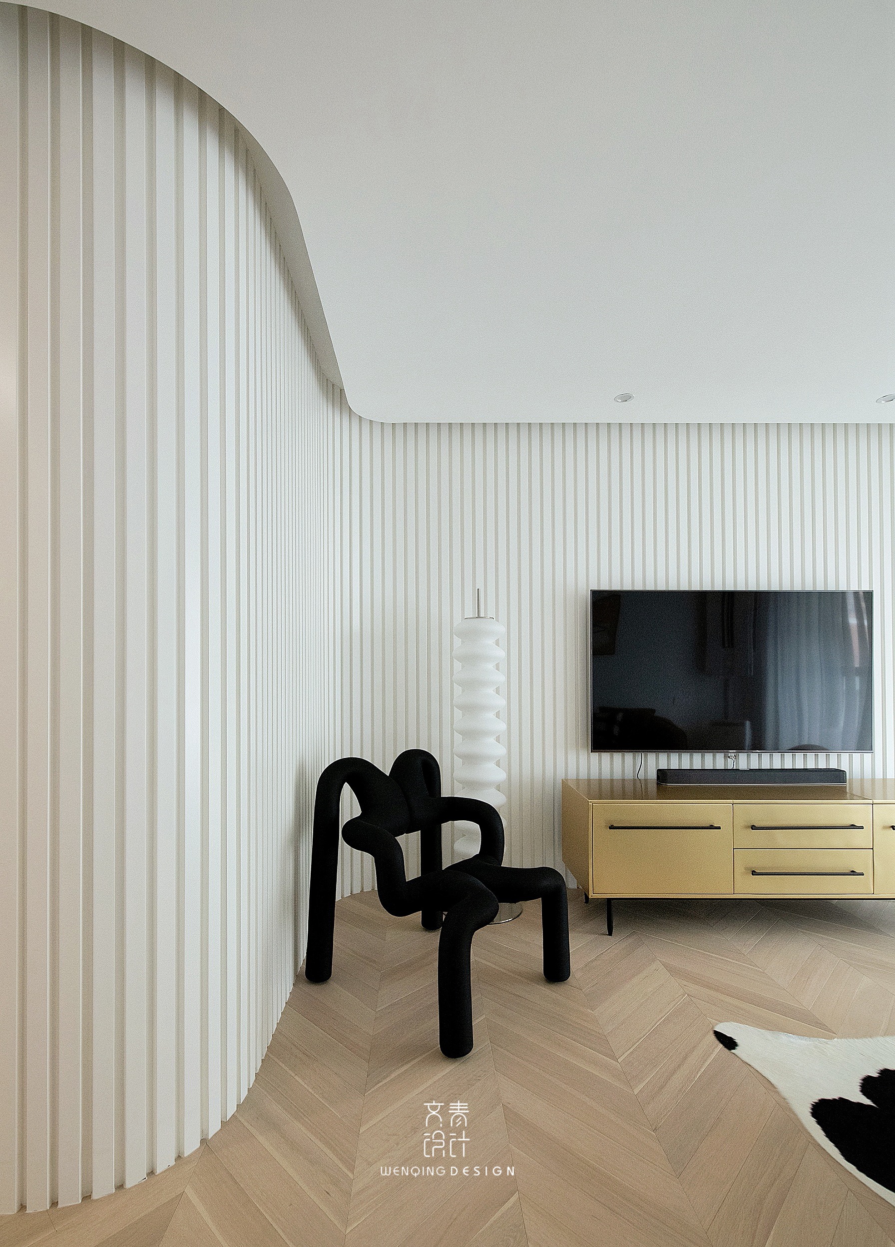 圆峤丨点线面和谐组合，营造流线游离空间-40