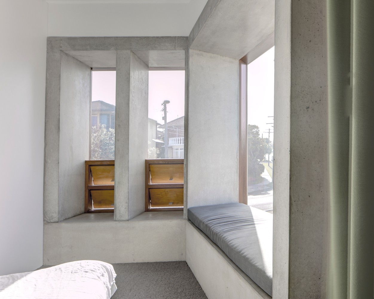 悉尼海滨别墅 | 低调奢华与环保理念的完美结合-5