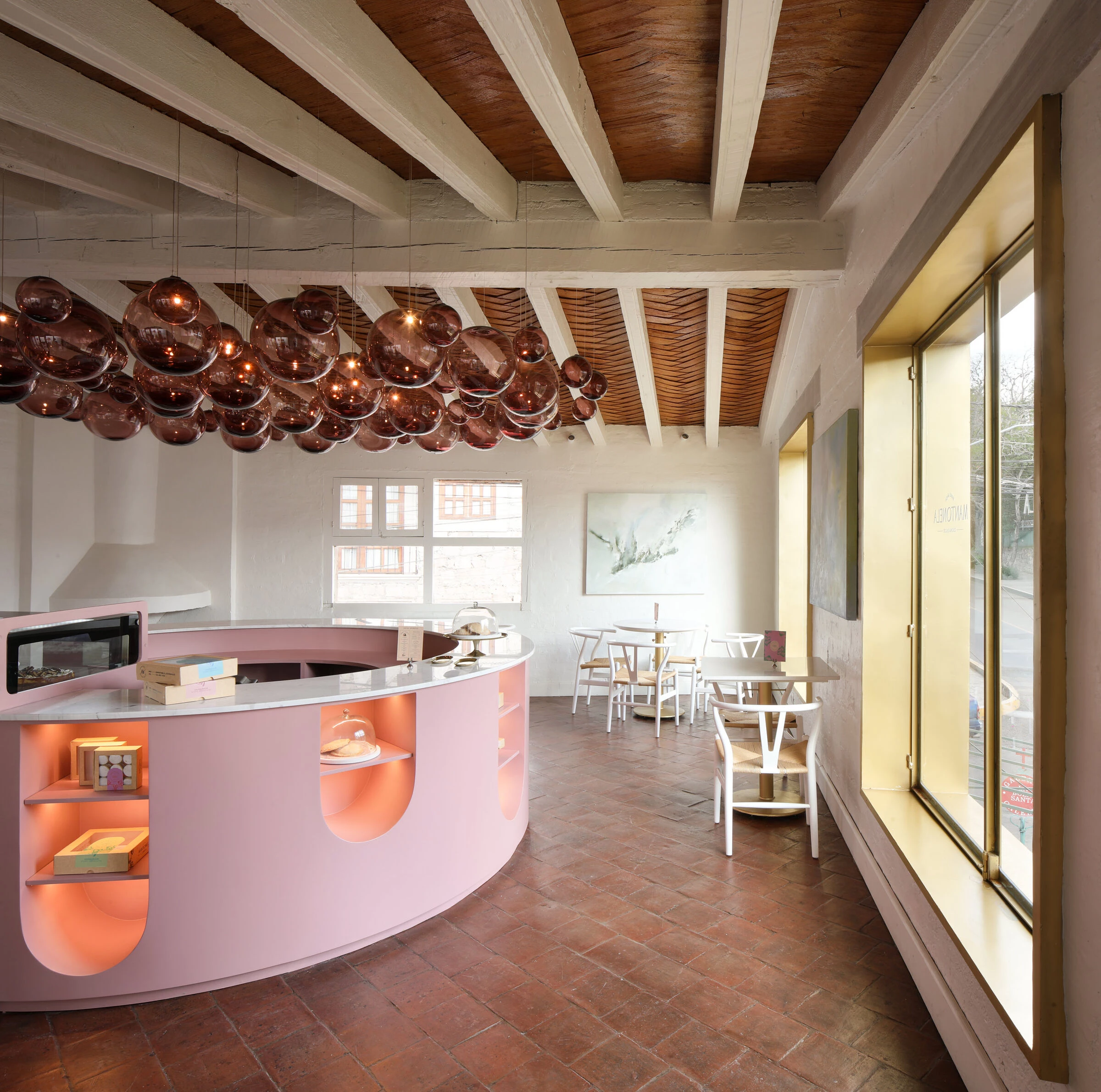 Mantonela 糕点展示厅丨墨西哥莫雷利亚丨Daniela Bucio Sistos-36