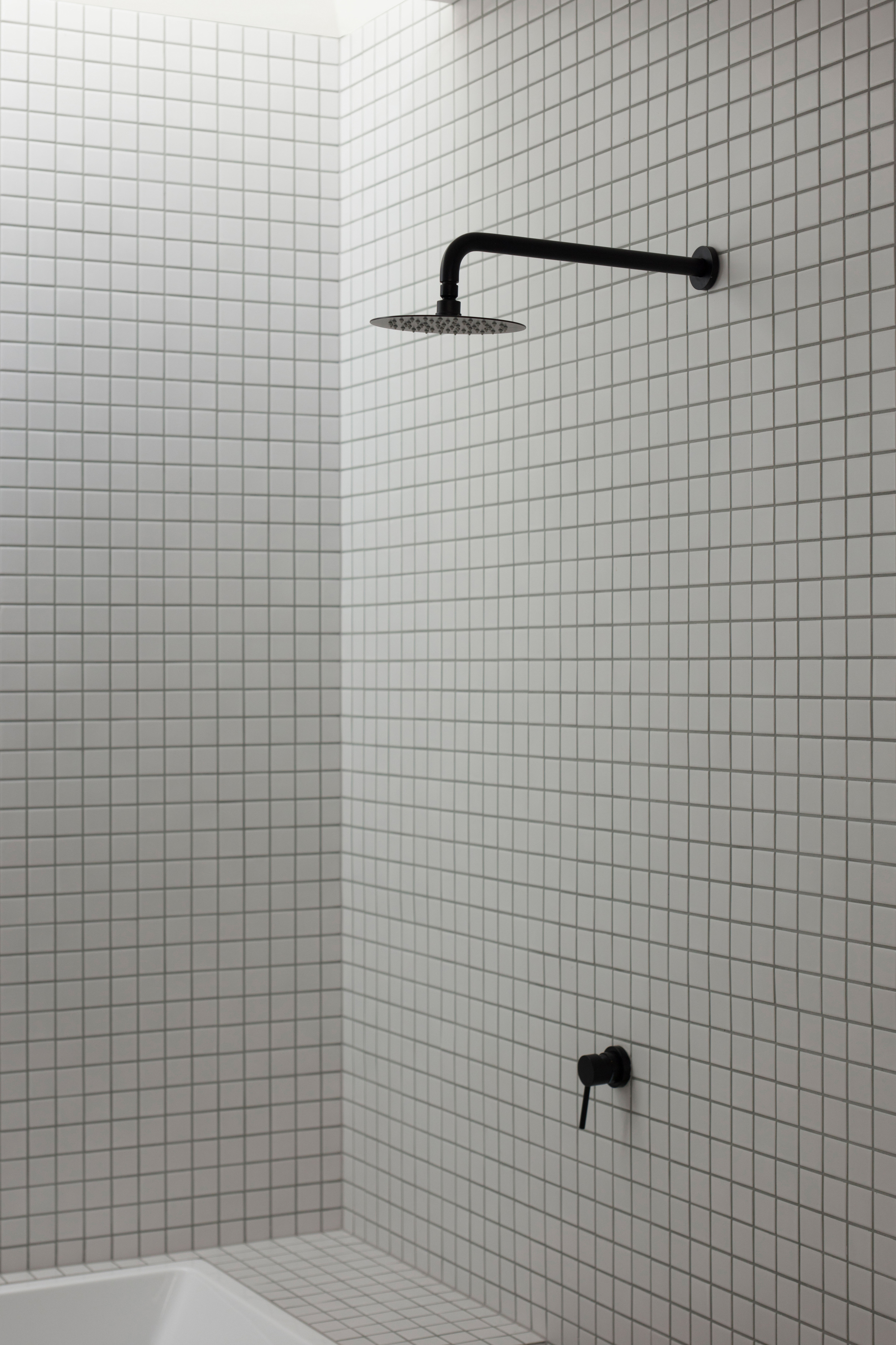 House B / Whispering Smith-49