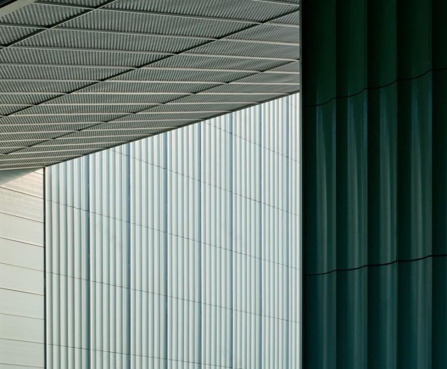 雅达剧院 | 自然与人工的平衡,身体与地貌的体验-55