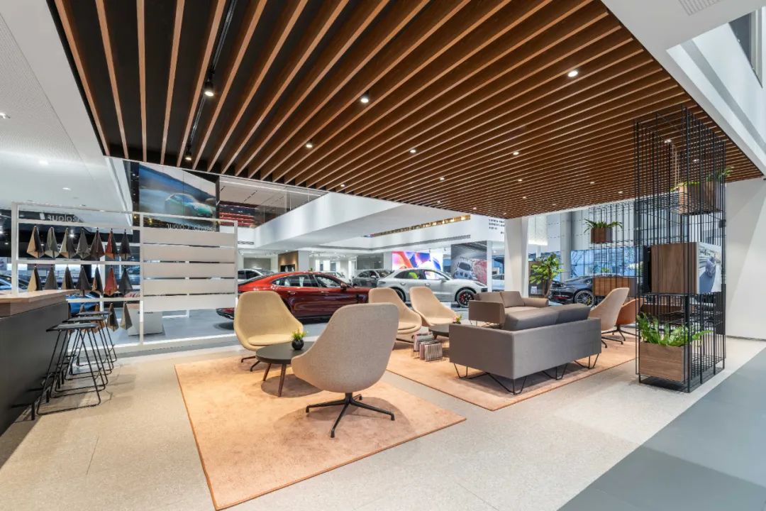 西安浐灞保时捷中心丨中国西安丨Gensler 和 Porsche-7