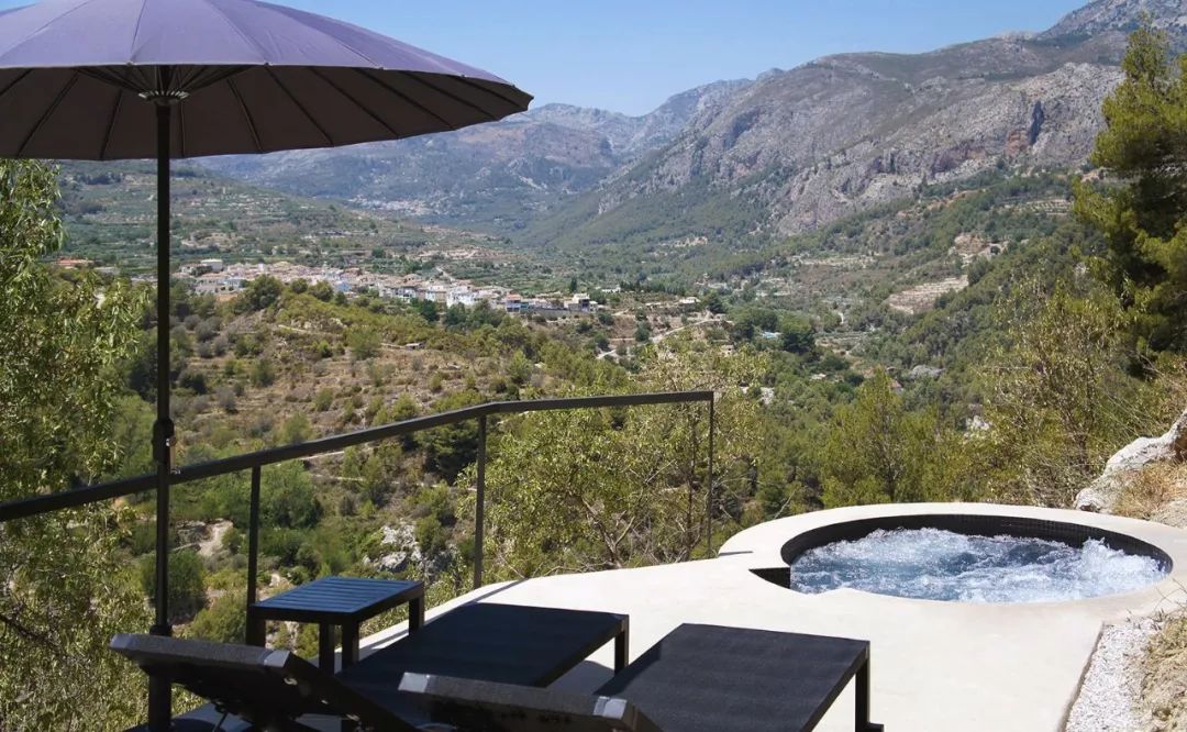 VIVOOD 景观酒店 | 与自然共生的模块化建筑群-10