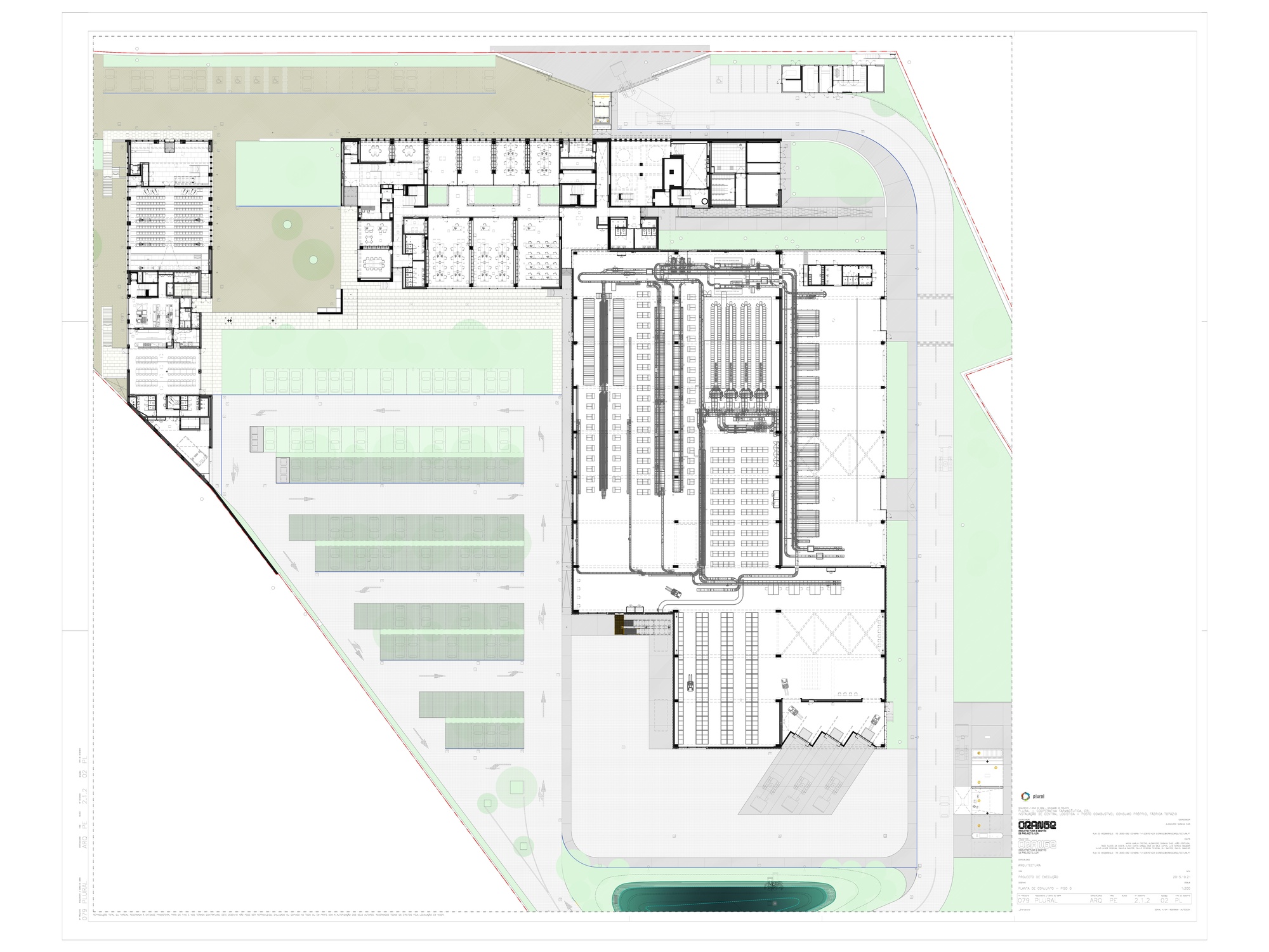 葡萄牙 Plural 药店总部物流中心,古今交融的办公建筑-2