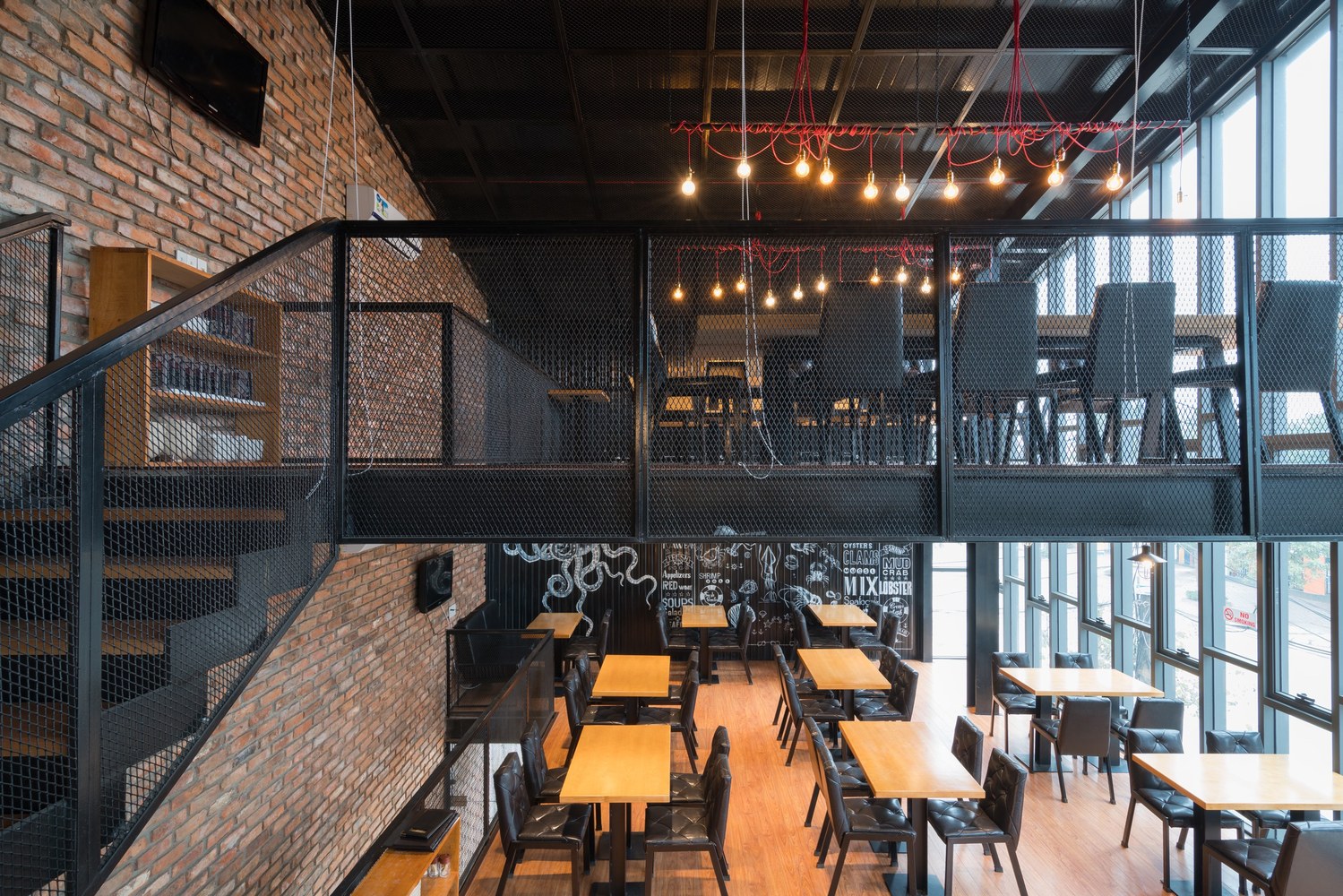 越南 Vinh 市海鲜餐厅 Crabsark & Crawfish-33