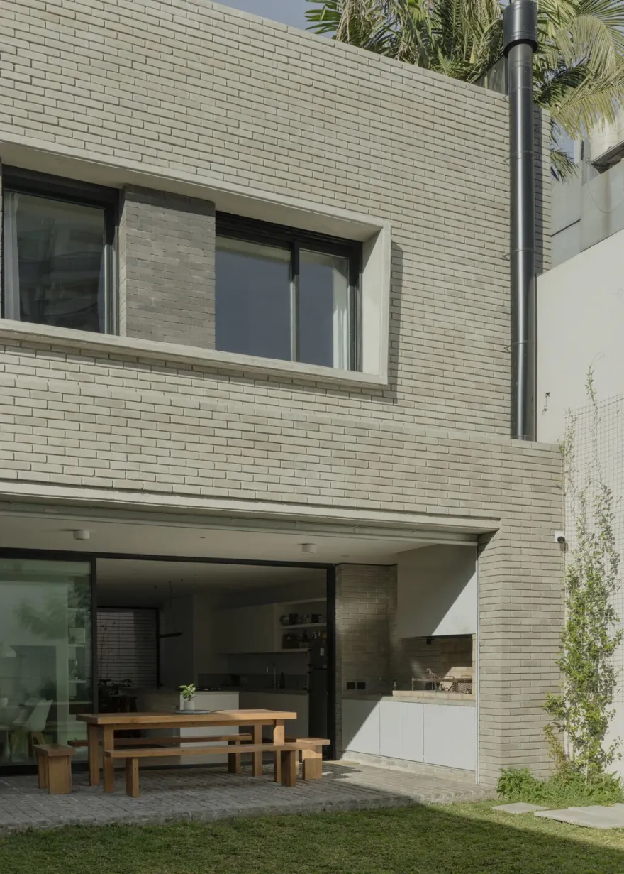 隐蔽的房子 / 隐藏的屋子丨阿根廷罗萨里奥丨Estudio STGO-34