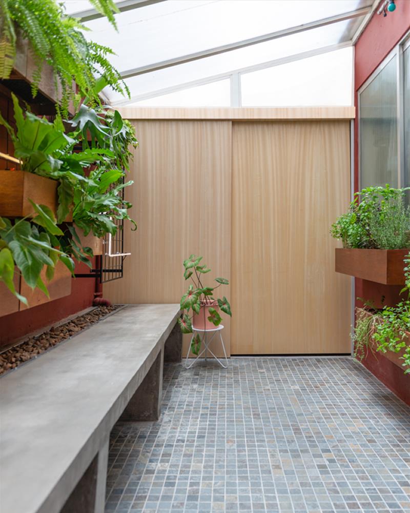 巴西 SP 公寓 | 独特木质设计，多功能客厅打造舒适住宅-9