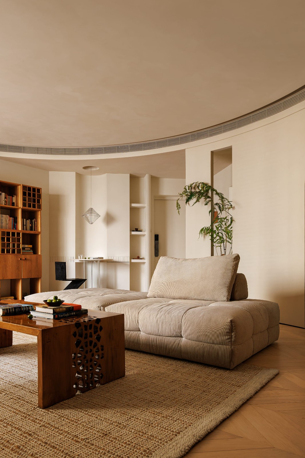 复古与个性的碰撞，在家看一场艺术展-7