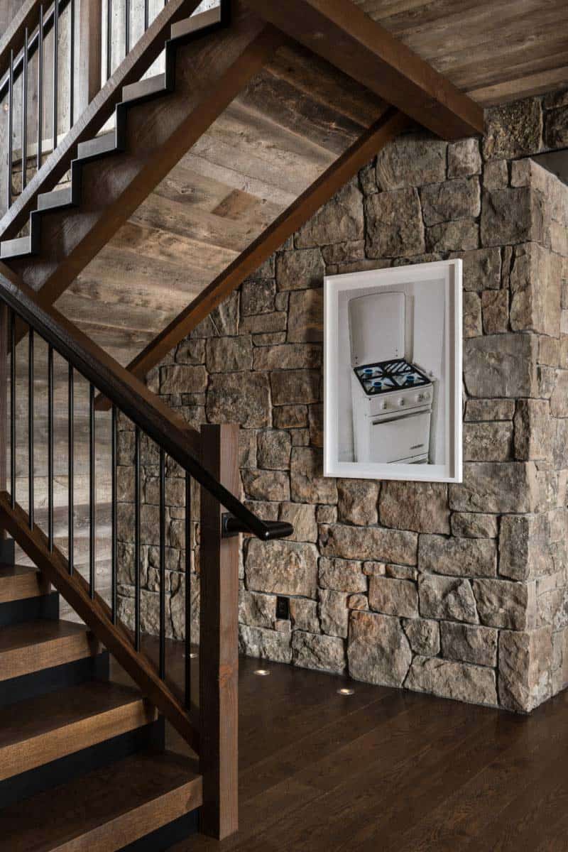 Mountain modern luxury home inspired by gorgeous Wyoming landscape-18