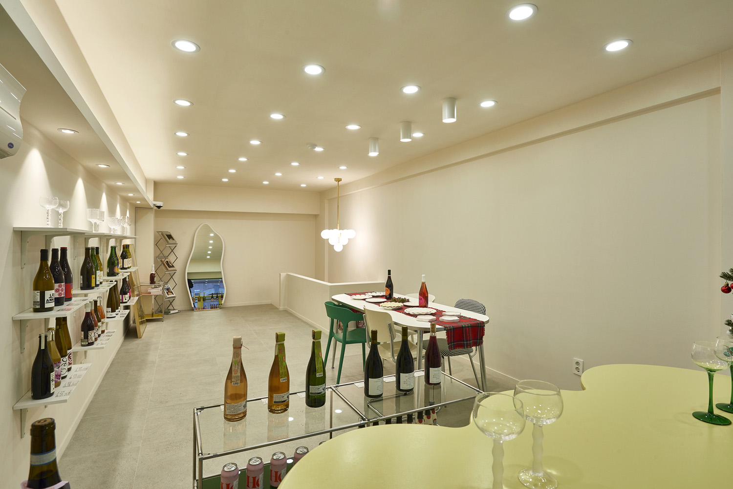 "贝壳顿 18 平米迷你卫生间的极简设计"-16