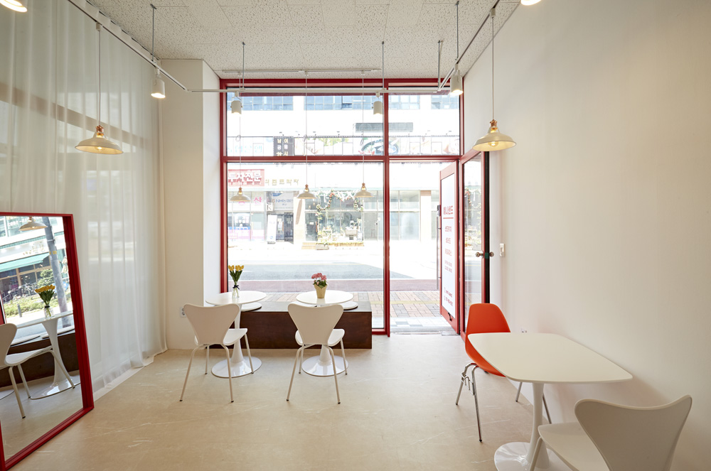 红点设计可爱 12 平米单身公寓-8