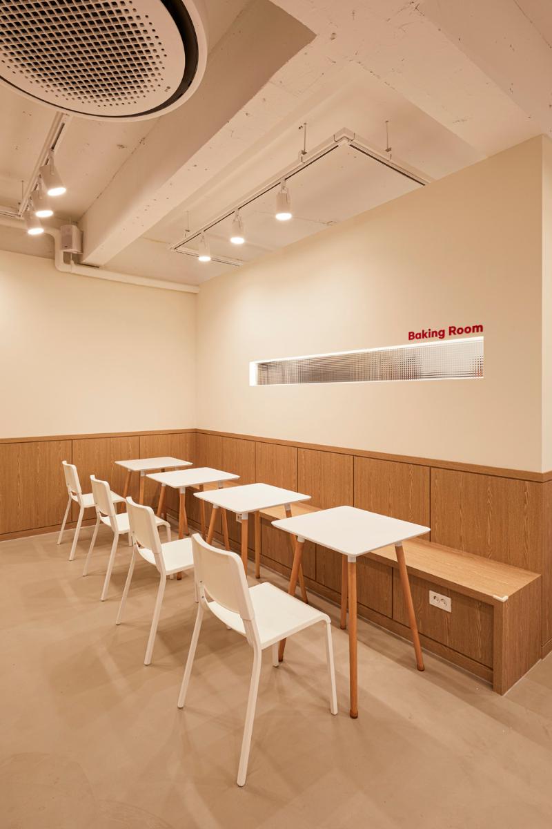 20 平米双胞胎咖啡厅 简约设计展现空间魅力-9