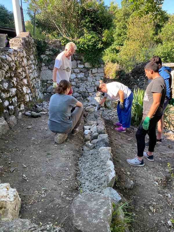 肖梅拉克团结工地-10