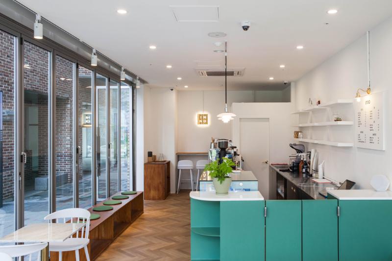 15 坪现代咖啡厅，打造温馨舒适空间-4