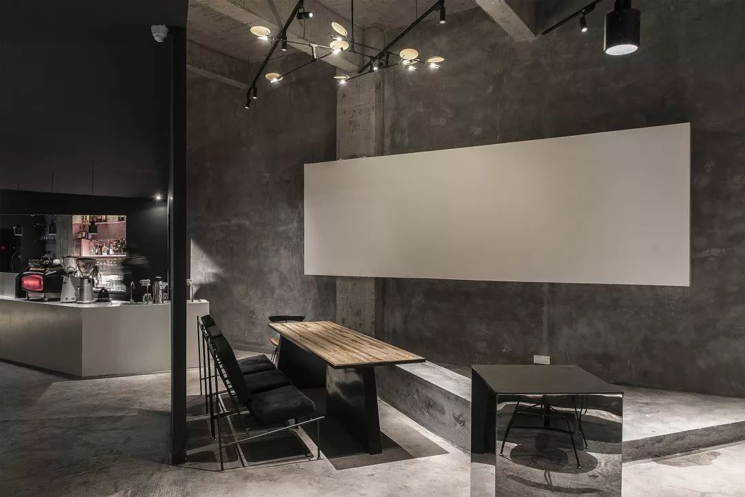 城市夹缝中的变奏 | 贵州彡口空间-23